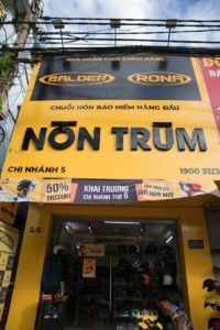 nón bảo hiểm hóc môn
