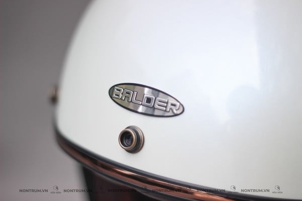 nón balder light trắng
