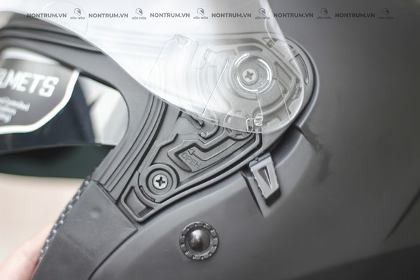 nón bảo hiểm fullface ROC R02 đen nhám