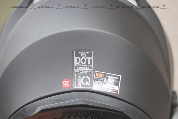 nón bảo hiểm fullface ROC R02 đen nhám