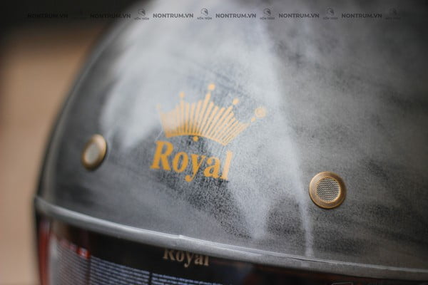 nón royal m139 xước bóng