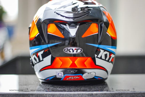 nón bảo hiểm 3/4 KYT Axel basani