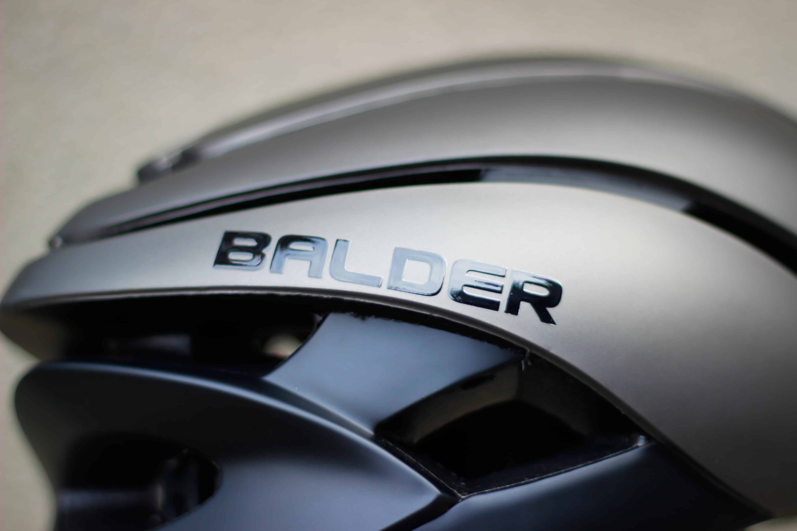 mũ xe đạp Balder B86 xám