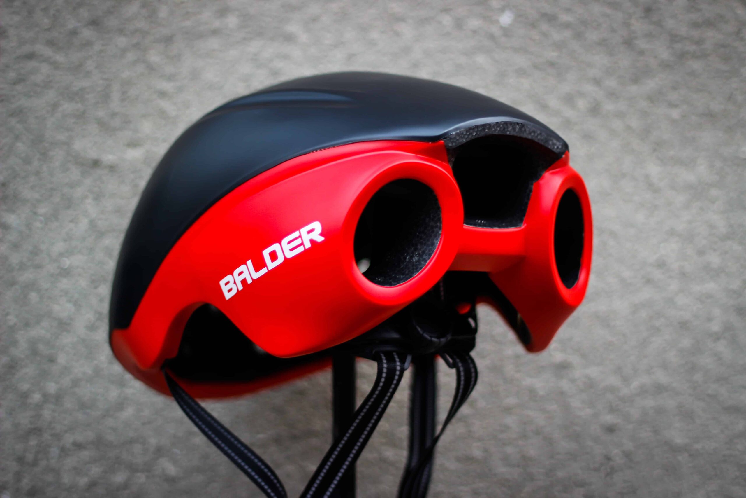 mũ xe đạp Balder B79 đen đỏ