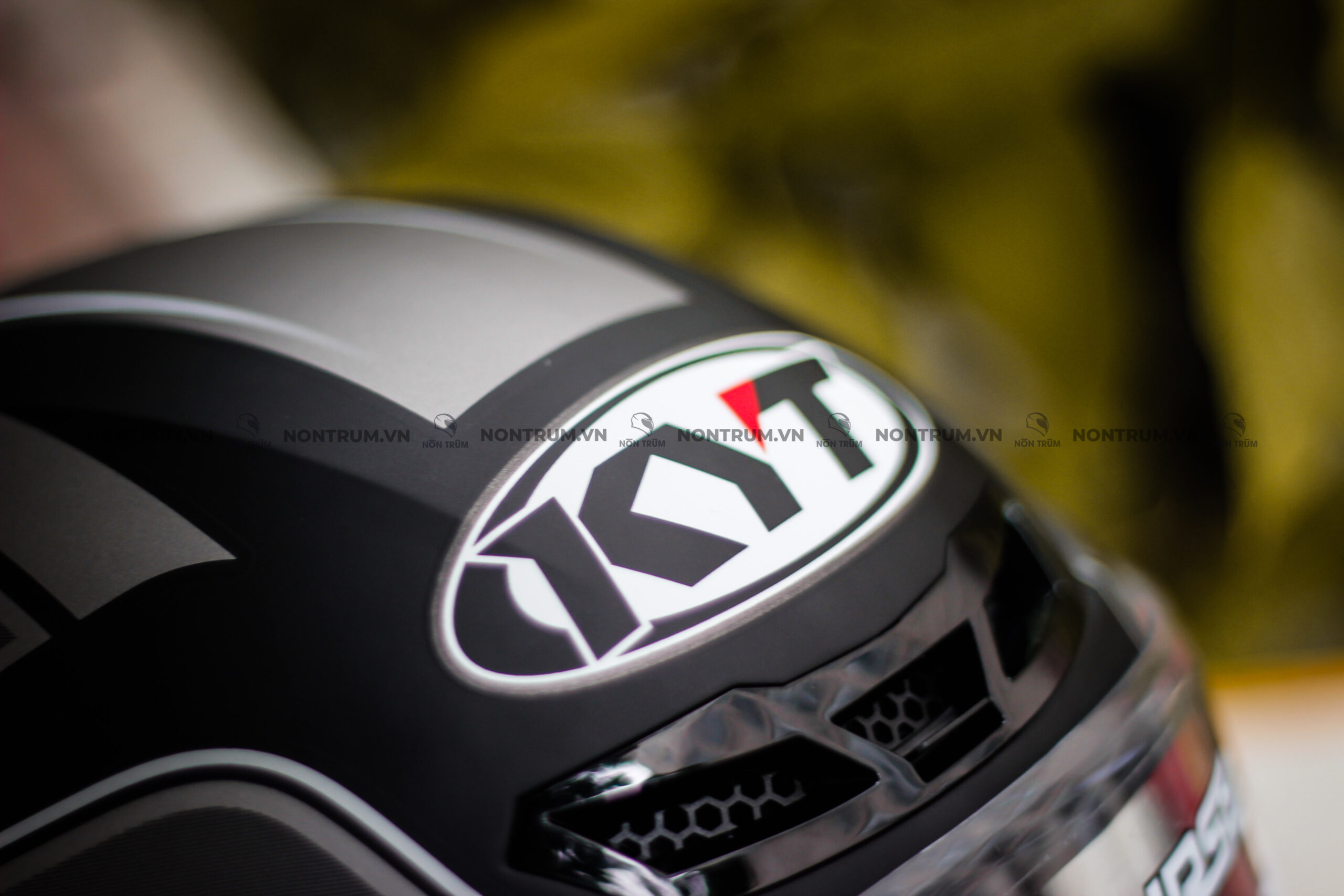 KYT TT-Course Tourist grey