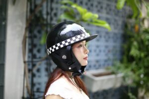 Rona Bosozoku Đen Nhám Viền Trắng